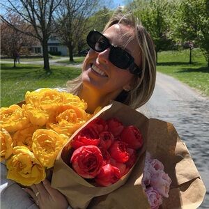 Meet your Posher, Ella